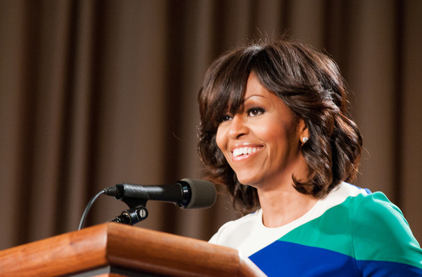 Michelle Obama, The Chicago Theatre, Chicago